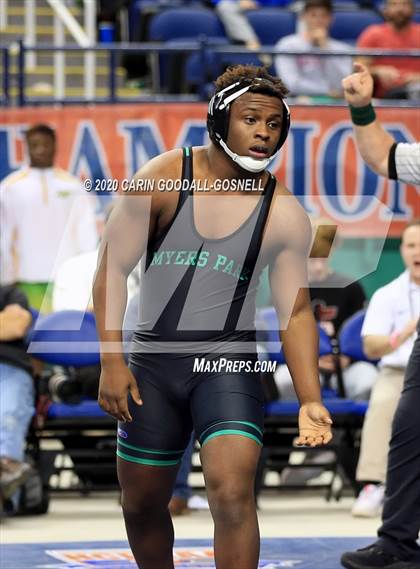 Thumbnail 3 in NCHSAA Wrestling Championship (Finals 220 lb) photogallery.