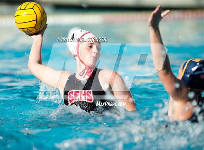 Thumbnail 2 in St. Francis vs. Arroyo Grande (St. Francis Autumn Invitational) photogallery.