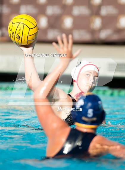 Thumbnail 1 in St. Francis vs. Arroyo Grande (St. Francis Autumn Invitational) photogallery.