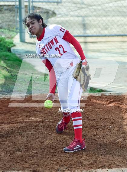 Thumbnail 3 in Boerne vs Robstown (SAISD Softball Tournament) photogallery.