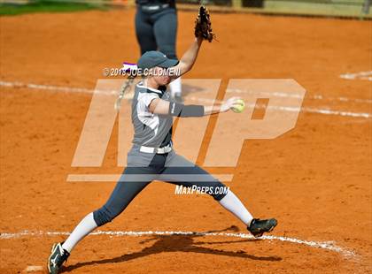 Thumbnail 2 in Boerne vs Robstown (SAISD Softball Tournament) photogallery.