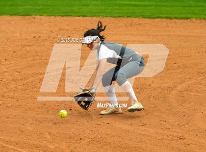 Thumbnail 2 in Boerne vs Robstown (SAISD Softball Tournament) photogallery.