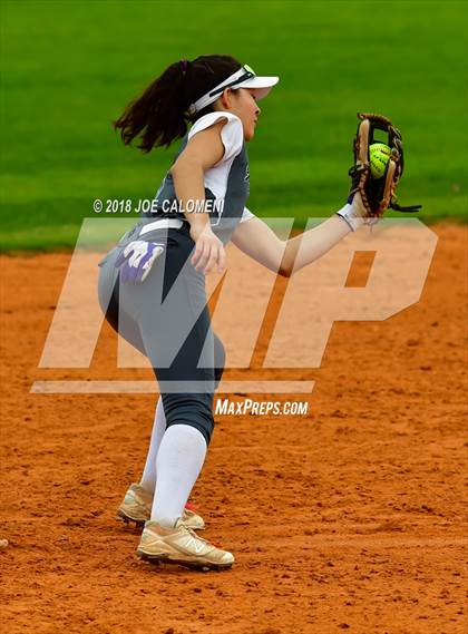 Thumbnail 1 in Boerne vs Robstown (SAISD Softball Tournament) photogallery.