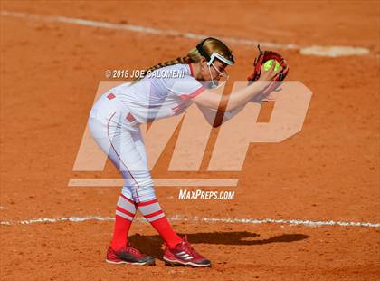 Thumbnail 2 in Boerne vs Robstown (SAISD Softball Tournament) photogallery.