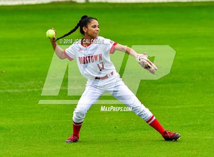 Thumbnail 2 in Boerne vs Robstown (SAISD Softball Tournament) photogallery.