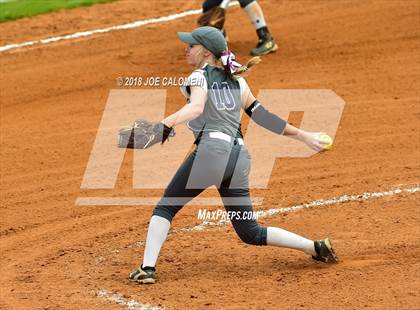 Thumbnail 3 in Boerne vs Robstown (SAISD Softball Tournament) photogallery.