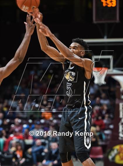 Thumbnail 3 in Waynesville vs Bentonville (Bass Pro Tournament of Champions) photogallery.