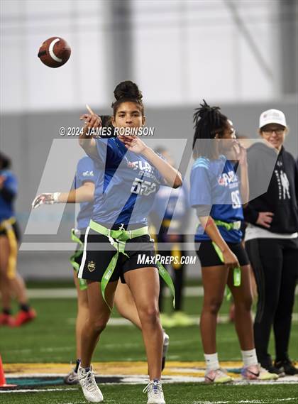 Thumbnail 1 in Jaguars College Combine photogallery.