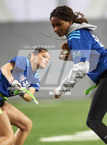 Thumbnail 3 in Jaguars College Combine photogallery.
