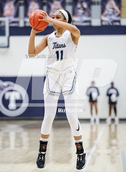 Thumbnail 2 in Raymore-Peculiar @ Lee's Summit West (MSHSAA District Championship) photogallery.