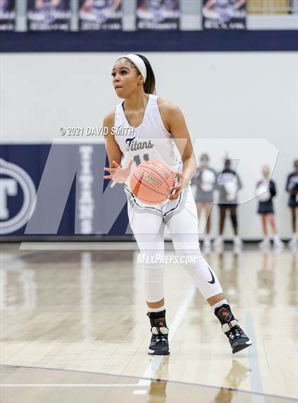 Thumbnail 2 in Raymore-Peculiar @ Lee's Summit West (MSHSAA District Championship) photogallery.