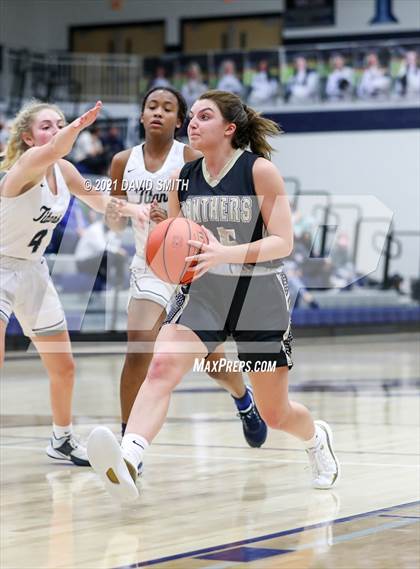 Thumbnail 1 in Raymore-Peculiar @ Lee's Summit West (MSHSAA District Championship) photogallery.