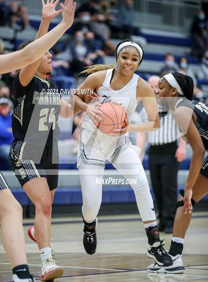 Thumbnail 3 in Raymore-Peculiar @ Lee's Summit West (MSHSAA District Championship) photogallery.