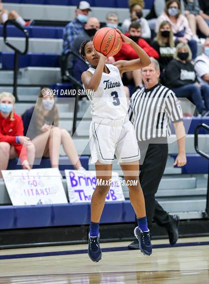 Thumbnail 2 in Raymore-Peculiar @ Lee's Summit West (MSHSAA District Championship) photogallery.