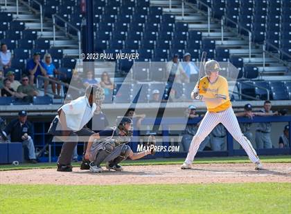 Thumbnail 2 in Mifflinburg vs Montoursville (PIAA District IV Class AAAA Final) photogallery.