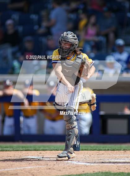 Thumbnail 2 in Mifflinburg vs Montoursville (PIAA District IV Class AAAA Final) photogallery.