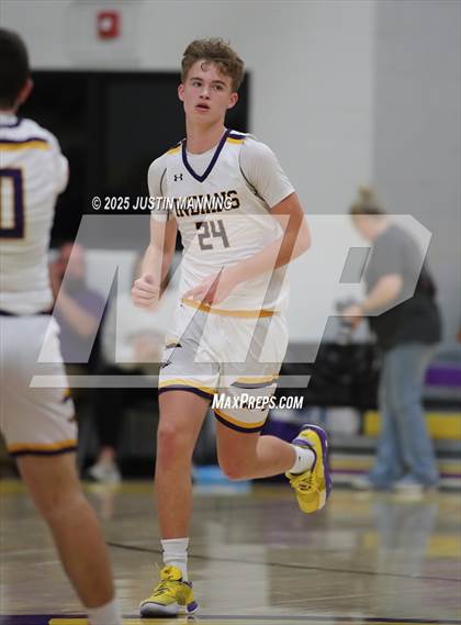 Thumbnail 2 in Poyen vs. Caddo Hills (AAA 2A-4 Regional First Round) photogallery.