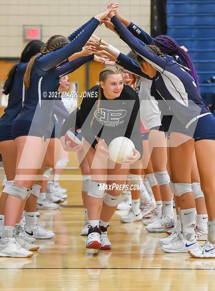Thumbnail 2 in Chaparral @ Pinnacle photogallery.