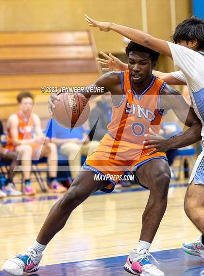 Thumbnail 1 in Tennyson vs. St. Joseph Notre Dame photogallery.