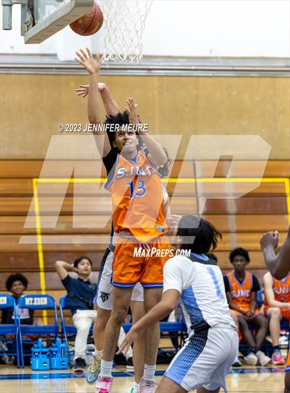 Thumbnail 1 in Tennyson vs. St. Joseph Notre Dame photogallery.