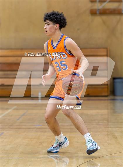 Thumbnail 2 in Tennyson vs. St. Joseph Notre Dame photogallery.
