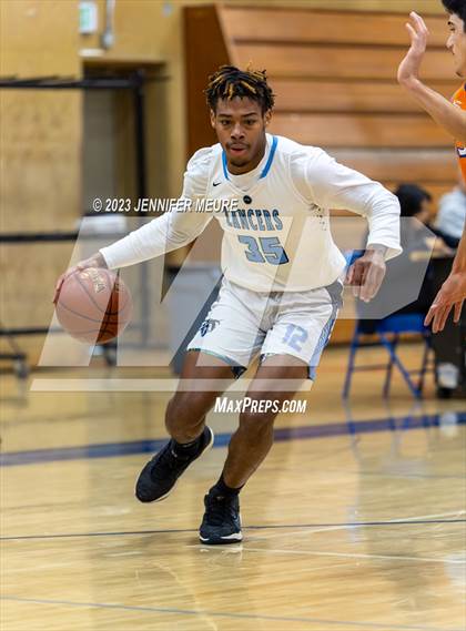 Thumbnail 2 in Tennyson vs. St. Joseph Notre Dame photogallery.