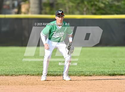 Thumbnail 2 in Wes-Del @ Yorktown photogallery.