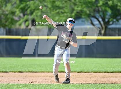 Thumbnail 3 in Wes-Del @ Yorktown photogallery.
