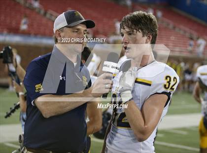Thumbnail 3 in Highland Park vs Dallas Jesuit photogallery.