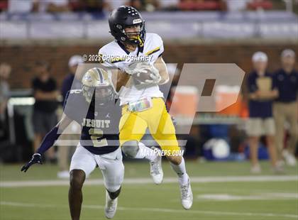 Thumbnail 2 in Highland Park vs Dallas Jesuit photogallery.