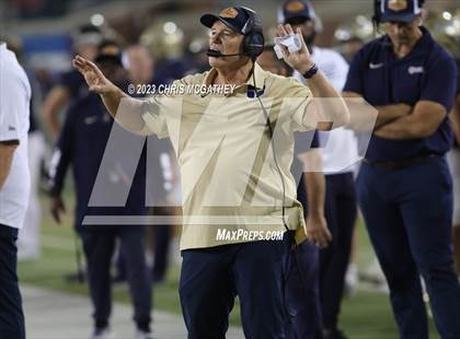 Thumbnail 2 in Highland Park vs Dallas Jesuit photogallery.