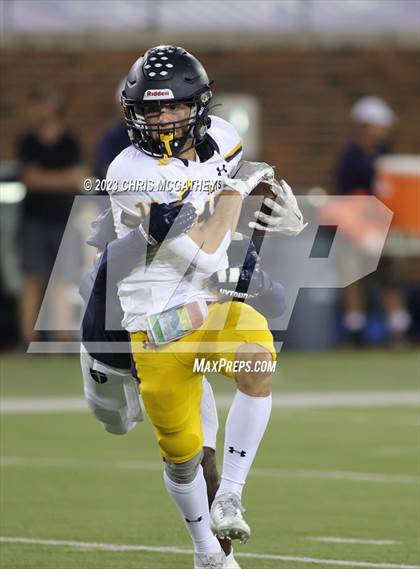 Thumbnail 1 in Highland Park vs Dallas Jesuit photogallery.