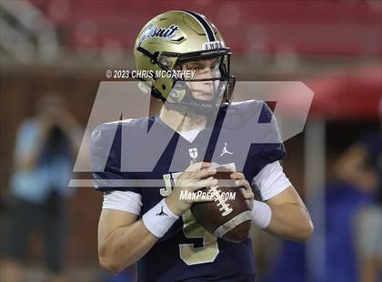 Thumbnail 1 in Highland Park vs Dallas Jesuit photogallery.
