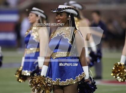 Thumbnail 3 in Highland Park vs Dallas Jesuit photogallery.