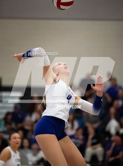 Thumbnail 3 in Rudder @ College Station photogallery.
