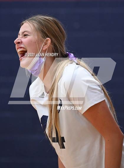 Thumbnail 3 in La Costa Canyon vs. Timpview (Durango Fall Classic) photogallery.