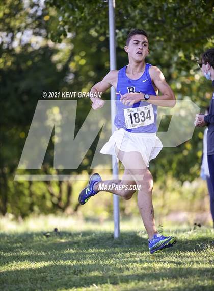 Thumbnail 2 in IHSAA Cross Country Noblesville Regional Championship  photogallery.