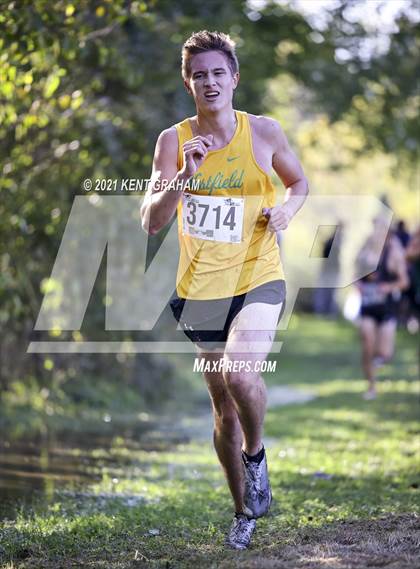 Thumbnail 2 in IHSAA Cross Country Noblesville Regional Championship  photogallery.