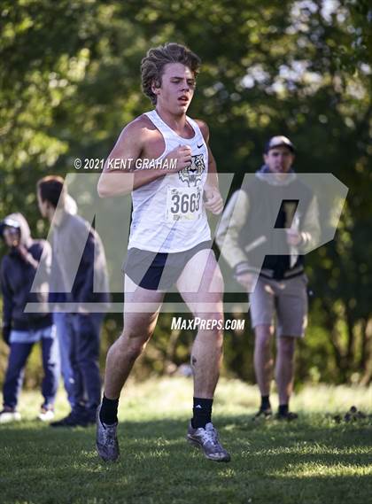 Thumbnail 2 in IHSAA Cross Country Noblesville Regional Championship  photogallery.