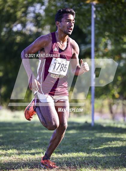 Thumbnail 2 in IHSAA Cross Country Noblesville Regional Championship  photogallery.
