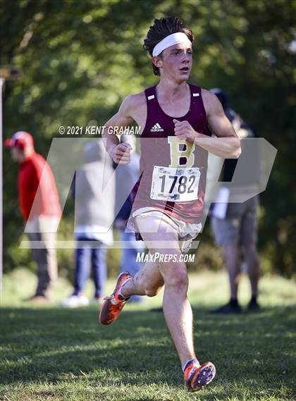 Thumbnail 2 in IHSAA Cross Country Noblesville Regional Championship  photogallery.