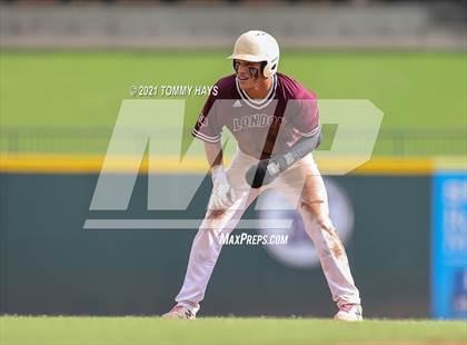Thumbnail 3 in London vs. Brock (UIL 3A State Semifinal) photogallery.