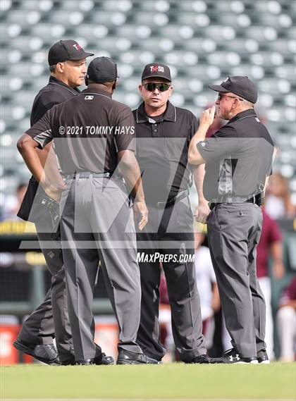 Thumbnail 2 in London vs. Brock (UIL 3A State Semifinal) photogallery.
