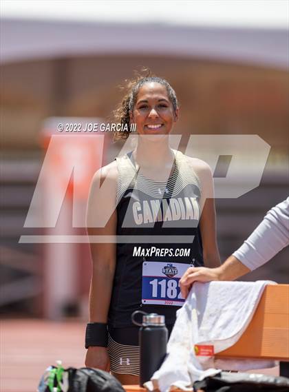 Thumbnail 2 in UIL 3A Girls State Track Meet photogallery.