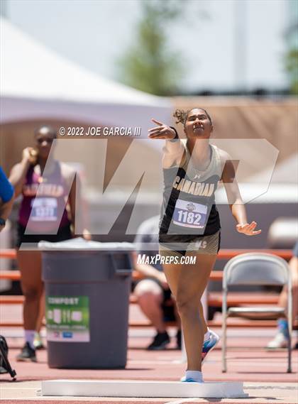 Thumbnail 3 in UIL 3A Girls State Track Meet photogallery.