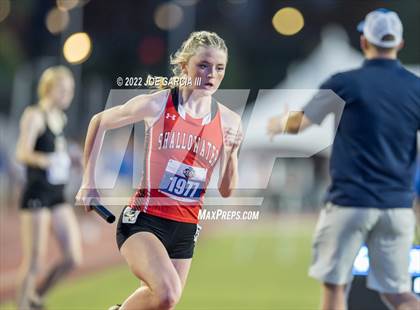 Thumbnail 2 in UIL 3A Girls State Track Meet photogallery.