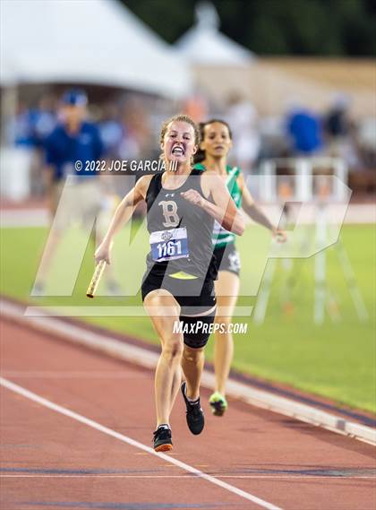 Thumbnail 2 in UIL 3A Girls State Track Meet photogallery.