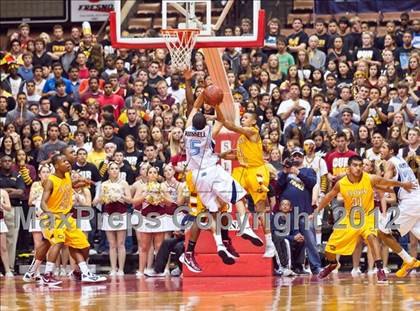 Thumbnail 1 in Clovis West vs Bullard (CIF CS D1 Final) photogallery.