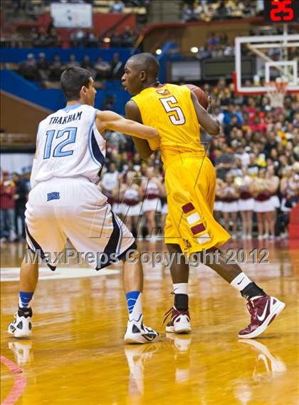 Thumbnail 2 in Clovis West vs Bullard (CIF CS D1 Final) photogallery.