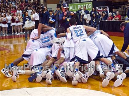 Thumbnail 3 in Clovis West vs Bullard (CIF CS D1 Final) photogallery.